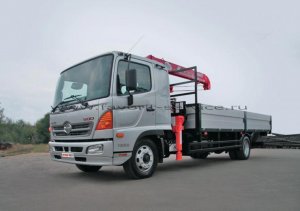 HINO-500, бортовой  с краном-манипулятором / КМУ