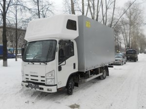 Фургон ISUZU (Исузу) NMR 85L L= 4.2м с надкрышным спальником (промтов / изотермич / сендвич панель)